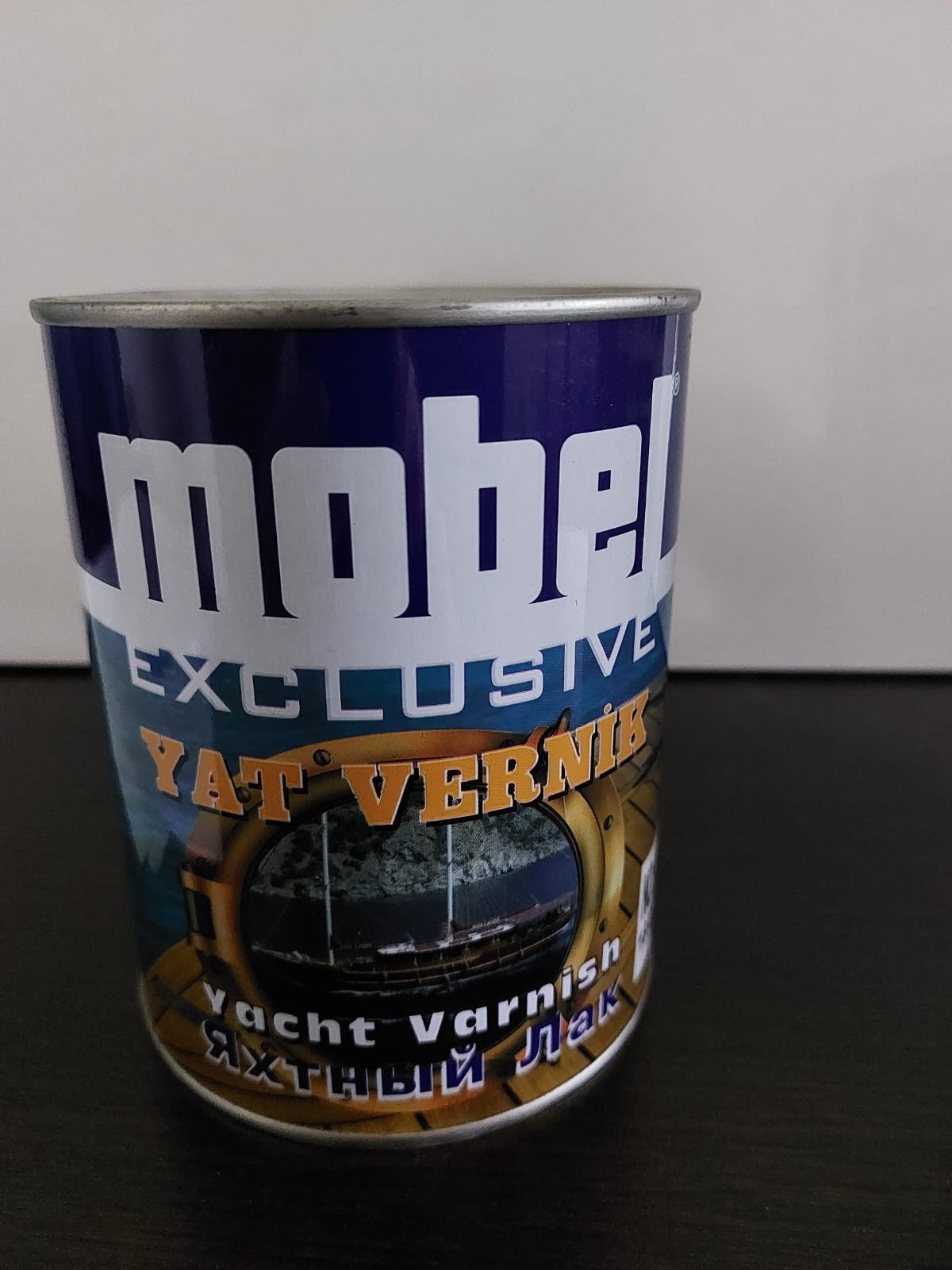 Mobel Yacht Varnik